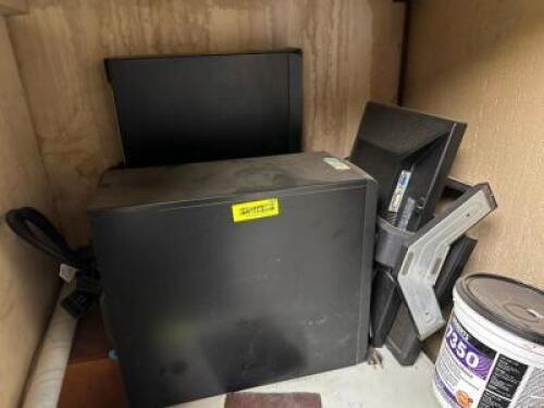 LARGE GROUP OF ASSORTED COMPUTER PARTS AND ELECTRONICS