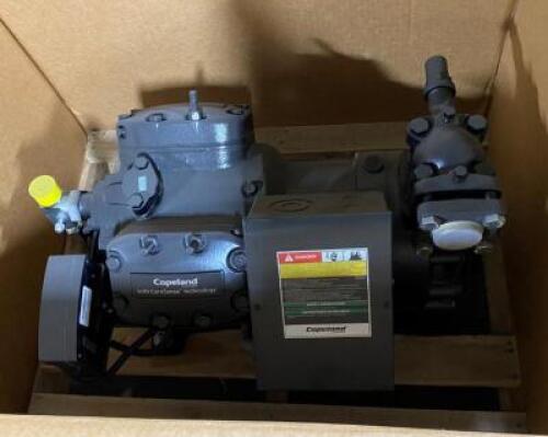 DESCRIPTION: (1) COMPRESSOR BRAND/MODEL: HUSSMANN/HT015X6BFM INFORMATION: BEIGE/20 AMPS RETAIL$: $7,002.45 SIZE: 38"W X 28-1/2"D X 17"H QTY: 1