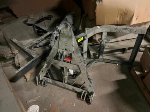 ASSORTED LIFT FRAME ASSEMBLY PARTS