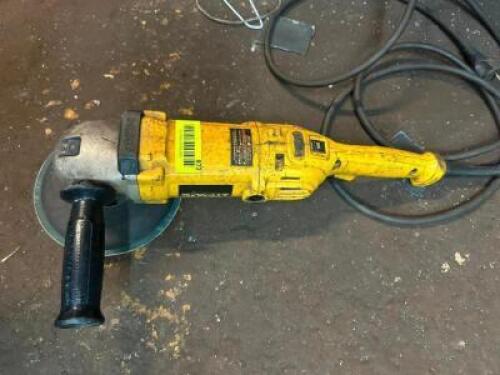 DEWALT ANGLE GRINDER