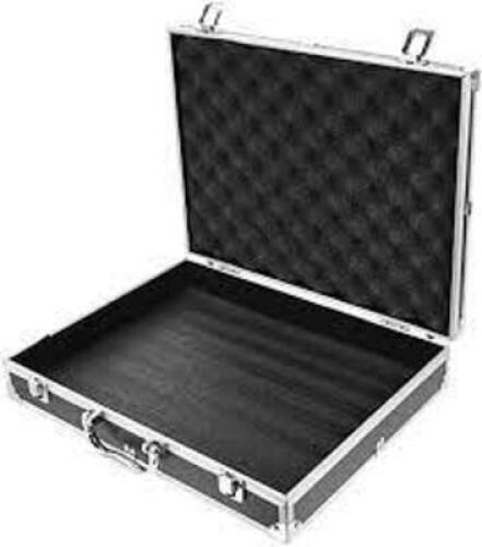 DESCRIPTION: (1) BRIEFCASE STYLE HARD PROTECTIVE CASE WITH FOAM BRAND/MODEL: AGILENT INFORMATION: BLACK WITH SILVER RETAIL$: $583.00 EA QTY: 1
