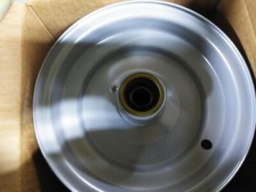 DESCRIPTION: (4) TIRE RIMS INFORMATION: SILVER SIZE: MUST COME INSPECT QTY: 4