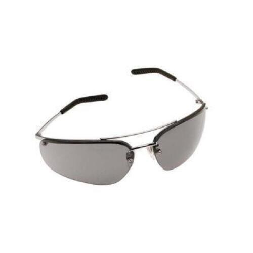 DESCRIPTION: (2) PACKS OF (10) PROTECTIVE EYEWEAR BRAND/MODEL: 3M METALIKS/15171-10000 INFORMATION: GRAY/POLISHED METAL SIZE: UNIVERSAL QTY: 2