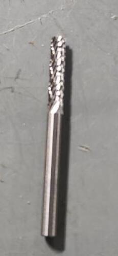 DESCRIPTION: (3) SOLID CARBIDE END CYT CYLINDER BUR BRAND/MODEL: ATRAX 075885336 INFORMATION: 1/8" dia QTY: 3