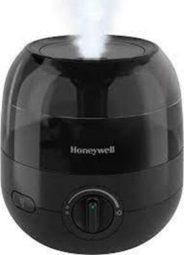 DESCRIPTION: (1) MINI MIST HUMIDIFIER BRAND/MODEL: HONEYWELL INFORMATION: BLACK SIZE: ULTRA QUIET AND FILTER FREE, 2 GALLON CAPACITY RETAIL$: $36.99 E