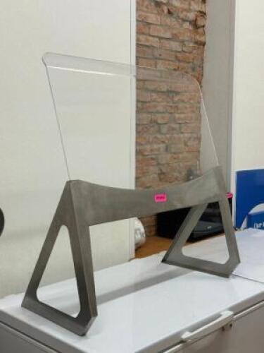 3 FT. SNEEZE GUARD