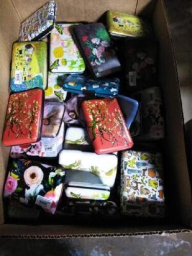 DESCRIPTION: (1) CASE OF APPROX (50) MISC METAL WALLETSQTY: 1