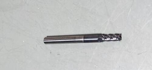 DESCRIPTION: (2) SOLID CARBIDE SQ END MILL BRAND/MODEL: ACCUPRO 07771314 SIZE: 5/32" DIA 3/8" LOC QTY: 2