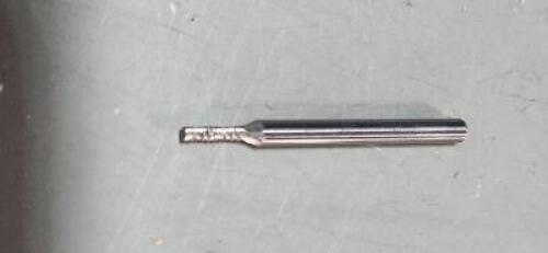 DESCRIPTION: (6) SOLID CARBID CYLIDER BUR BRAND/MODEL: ATRAX 85282408 SIZE: 1/4" SD SA-41 QTY: 6