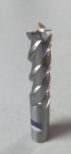 DESCRIPTION: (1) COBALT SQ END MILL BRAND/MODEL: HERTEL 02498723 SIZE: 1/2" DIA 2" LOC RETAIL$: $27.86 QTY: 1