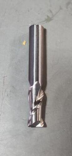 DESCRIPTION: (1) SOLID CARBIDE CORNER RADIUS END MLL BRAND/MODEL: ACCUPRO 73295222 SIZE: 3/8" DIA 7/8" LOC 0.03" RAD RETAIL$: $33.32 QTY: 1