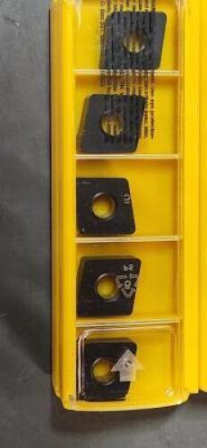 DESCRIPTION: (20) CNMA544 CARBIDE TURNING INSERTS BRAND/MODEL: KENNAMETAL CNMA16 06 16 KCK20 RETAIL$: $26.56 PER INSERT QTY: 20