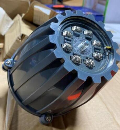 DESCRIPTION: (1) PROJECTOR LAMP DRIVER UNIT BRAND/MODEL: SANYO/XU100 INFORMATION: GRAY/70V RETAIL$: $216.40 QTY: 1