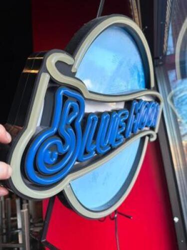 "BLUE MOON" LED BAR SIGN.