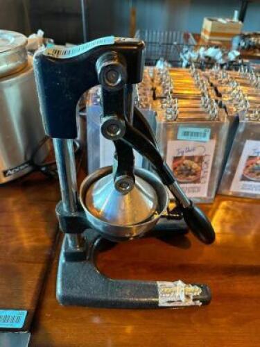 MANUAL JUICER PRESS