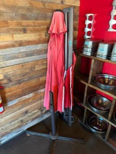 8' MAROON CANVAS PATIO UMBRELLA W/ ADJUSTABLE BASE.