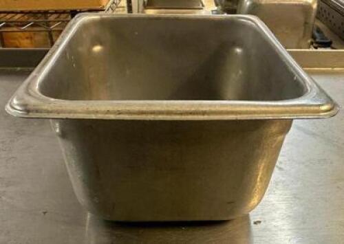 (6) 1/6 SIZE STAINLESS INSERTS.