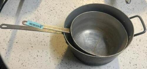 (2) ASSORTED ALUMINUM SAUCE POTS.