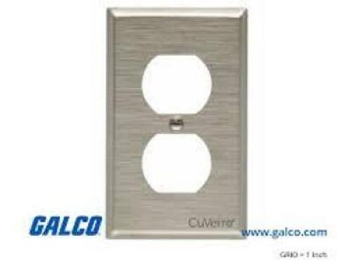 DESCRIPTION: (1) SET OF APPROX (20) OUTLET BOX COVER BRAND/MODEL: ARROW HART #93101CU INFORMATION: STAINLESS COLOR RETAIL$: $10.00 TOTAL SIZE: STANDAR