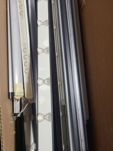 DESCRIPTION: (3) BOXES OF ASSORTED LED PARTSBRAND/MODEL: HUSSMANNINFORMATION: MUST COME INSPECTQTY: 3