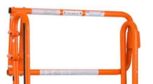 DESCRIPTION: (1) SAFE T SELF CLOSING LADDER GATE BRAND/MODEL: GUARDIAN #10798 RETAIL$: $154.87 QTY: 1