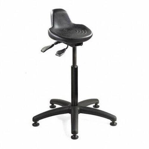 DESCRIPTION: (1) SIT/STAND STOOL BRAND/MODEL: BEVCO #4FE65 INFORMATION: 300 LB WEIGHT CAPACITY, BLACK RETAIL$: $208.19 SIZE: 22 TO 32 IN SEAT HEIGHT Q