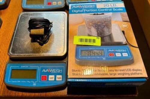 DESCRIPTION: (2) DIGITAL PORTION SCALES BRAND/MODEL: ACCUWEIGH LOCATION: DINING AREA QTY: 2
