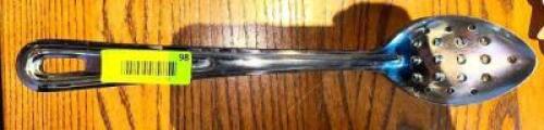 NAME: (6)- STRAINING SPOONS DESCRIPTION: (6)- STRAINING SPOONS LOCATION: MAIN DINING QTY: 6