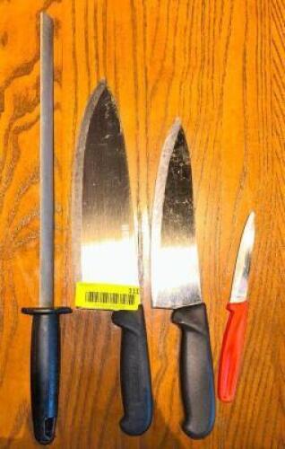 NAME: KNIVES AND SHARPENER DESCRIPTION: KNIVES AND SHARPENER LOCATION: MAIN DINING QTY: 1