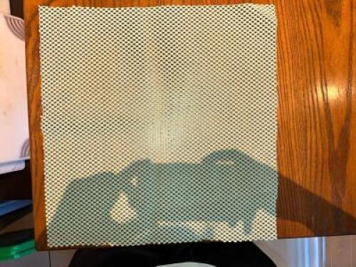 NAME: (8)- PLACEMATS DESCRIPTION: (8)- PLACEMATS SIZE: 16X16 LOCATION: MAIN DINING QTY: 1