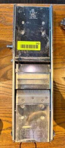 NAME: GRATER DESCRIPTION: GRATER LOCATION: MAIN DINING QTY: 1