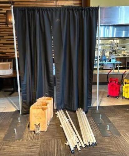 DESCRIPTION: POP UP CURTAIN UNIT LOCATION: DINING AREA QTY: 1