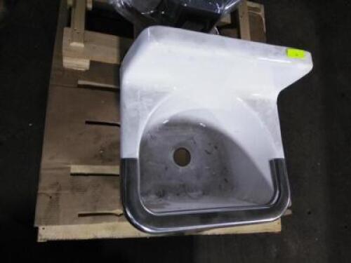 DESCRIPTION: (1) SERVICE SINK WITH RIM GUARD BRAND/MODEL: FERGUSON INFORMATION: CAST IRON, WHITE SIZE: JANITOR MOP SINK RETAIL$: $557.99 EA QTY: 1