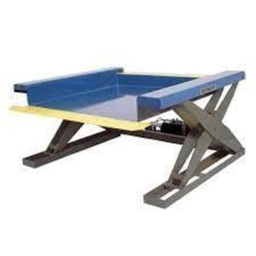 DESCRIPTION: (1) FLOOR LEVEL LIFT TABLE BRAND/MODEL: SOUTHWORTH #ZLS2-35 INFORMATION: BLUE SIZE: 50" X 48" 2000 LB CAPACITY RETAIL$: $10591.99 EA QTY: