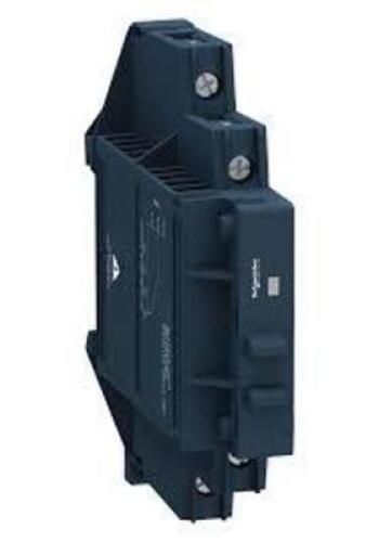 DESCRIPTION: (3) SOLID STATE RELAY BRAND/MODEL: SCHNEIDER #SSM1D212BD INFORMATION: BLACK RETAIL$: $53.00 EA QTY: 3