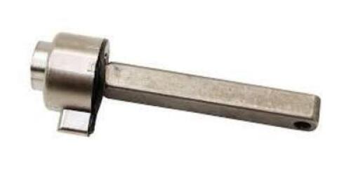 DESCRIPTION: (17) ROD ASSEMBLY BRAND/MODEL: MAKITA #135060-4 RETAIL$: $61.32 EA QTY: 17