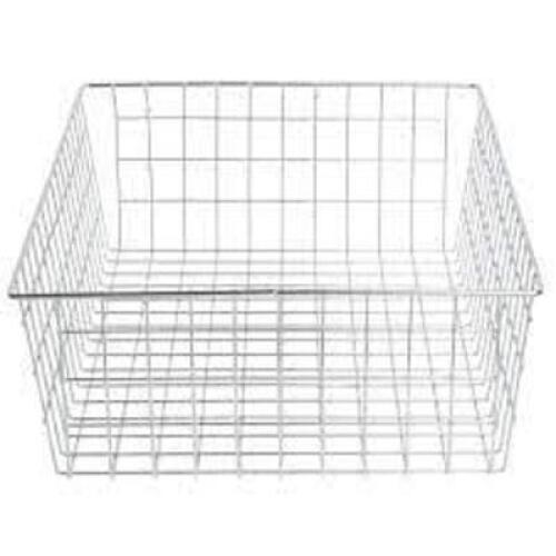 DESCRIPTION: (2) BOXES OF (4) WIRE BASKETS BRAND/MODEL: BLUE PANDA INFORMATION: CHROME SIZE: WIRE RETAIL$: $19.99 EA QTY: 2