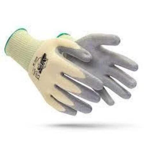 DESCRIPTION: (2) PACKS OF (12) PROTECTIVE CUT RESISTANT WORK GLOVES BRAND/MODEL: ATA 500 SERIES SIZE: SIZE SMALL RETAIL$: $50.00 EA QTY: 2
