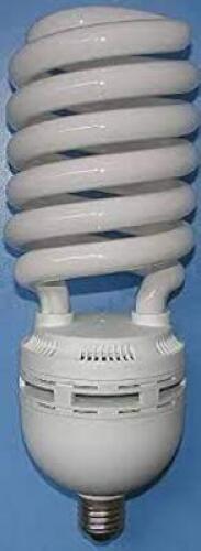 DESCRIPTION: (6) SCREW IN SPIRAL LIGHT BULBS BRAND/MODEL: LUMAPRO #3EMY4 INFORMATION: DAYLIGHT SIZE: MEDIUM SCREW (E26), 420W INC, 105 W WATTS, 5,800