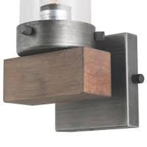 DESCRIPTION: (1) LIGHT FIXTURE BRAND/MODEL: LNC SABRINA RETAIL$: $60.00 EA QTY: 1