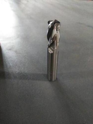 DESCRIPTION: (4) SOLID CARBIDE SQ END MILL BRAND/MODEL: HTC 360-4500-125R SIZE: 1/2DIA 1/2" LOC RETAIL$: 44.58 EA QTY: 4