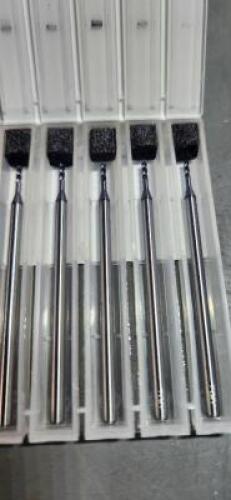 DESCRIPTION: (5) SOLID CARBIDE SQ END MILL BRAND/MODEL: MITGI S68-062-4-SQ5XR SIZE: 0.62" DIA RETAIL$: $59.40 QTY: 5
