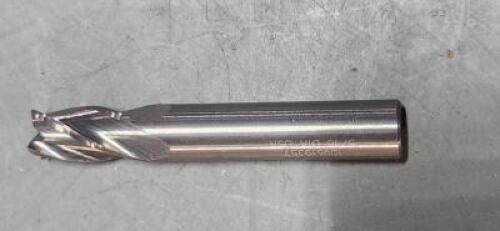 DESCRIPTION: (1) SOLID CARBIDE SQ END MILL BRAND/MODEL: HERTEL SCM14417H SIZE: 5/16" DIA 1/2" LOC RETAIL$: $13.60 QTY: 1