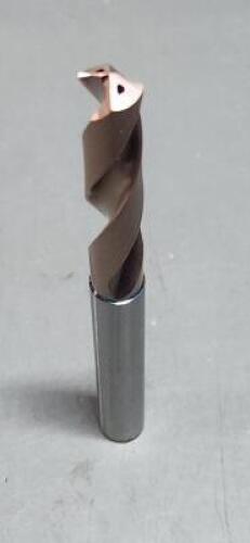 DESCRIPTION: (1) SOLID CARBIDE COOLANT FED DRILLS BRAND/MODEL: EXTENDED LENGTH INFORMATION: MITSUBISHI CARBIDE MVS0953X03S100 SIZE: .375" RETAIL$: $24