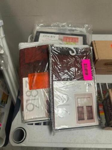 ASSORTED WINDOW BLINDS
