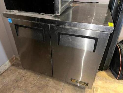TRUE 36" WORK TOP COOLER.