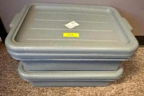 (4) GREY PLASTIC BUS TUBS W/ LIDS.