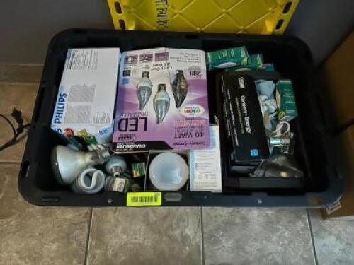PLASTIC TOTE AND CONTENTS - ASSORTED LIGHT BULBS
