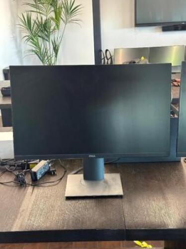 FLAT PANEL MONITOR