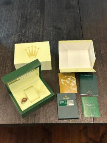ROLEX BOX WITH DOCUMENTATION